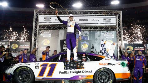 NASCAR playoffs at Bristol results: Denny Hamlin holds off Kyle .